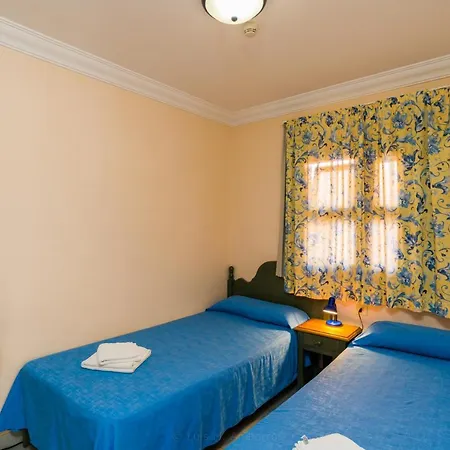 Residencial El Conde #11 Apartment